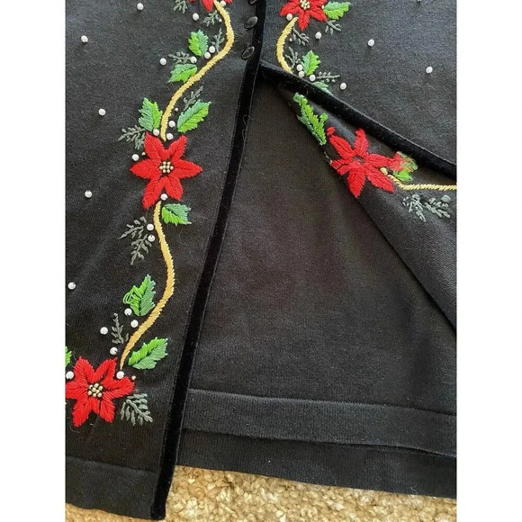 Vintage Victoria Jones Christmas Cardigan Sweater Embroidered Sequin Size Medium - Picture 6 of 10